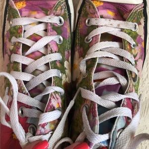 converse wildflower